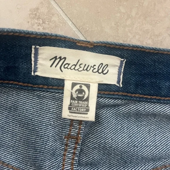 Madewell Baggy Straight Jeans - Picture 4 of 6